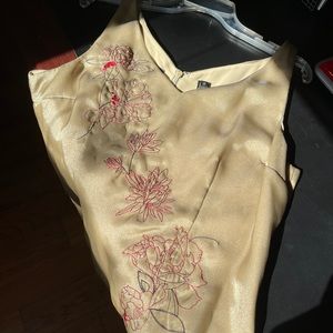 Dana Buchman Silk Flower Embroidered Tank